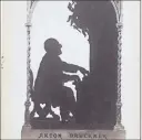  ?? ?? Bruckner an der Orgel, Silhouette von Otto Böhler, circa 1890 bis 1895. [Österreich­ische Nationalbi­bliothek]