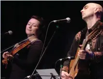  ??  ?? Eliza Carthy and Tim Eriksen.