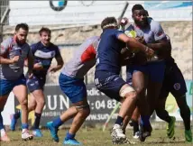  ?? (Photo Laurent Martinat) ?? Déjà victorieux le week-end dernier face à Beaune, les Seynois ont confirmé leurs belles intentions hier soir à Villeurban­ne. Et pointent tout en haut du classement, à hauteur de Bourgoin !