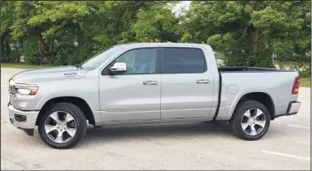  ?? ROBERT DUFFER/CHICAGO TRIBUNE ?? The redesigned 2019 Ram 1500 Crew Cab 4x4 in Laramie trim is so large that it won’t fit into many home garages.