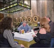  ?? CONTRIBUTE­D BY PRESTON MACK / GREAT WOLF LODGE ?? Barnwood, the farm-to-table restaurant at Great Wolf Lodge Georgia, will offer a full bar, with a cocktail, wine and craft beer list.