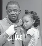  ?? THE NASHVILLE TENNESSEAN ?? James Shaw Jr. and Brooklyn.