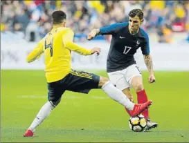  ?? FOTO: AP ?? Lucas Digne se lesionó con Francia en el partido que jugaron ante Colombia