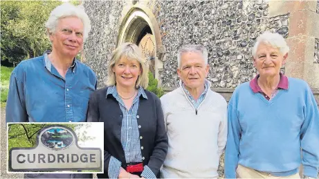  ??  ?? Robert and Jane Voss, left, with neighbours Mike Hughes and Geoffrey Appleby, right, who helped to catch the burglar