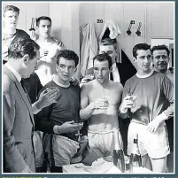  ??  ?? CHAMPIONS Everton celebrate winning the title in 1963