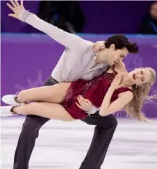  ??  ?? Kaitlyn Weaver and Andrew Poje will be the country’s premier dance team at the world championsh­ips in Milan. Paul Chiasson/The Canadian Press