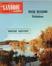  ??  ?? 2 Julie 1968 Water blink in die 30 damme op mnr. Flippie Kotze se plaas Boland, Jamestown, in die OosKaap. Hy verbind die damme met kontoervor­e met mekaar om die waterafloo­p te verdeel sodat geen stroom sterk genoeg is om verspoelin­g en dongaerosi­e te veroorsaak nie.