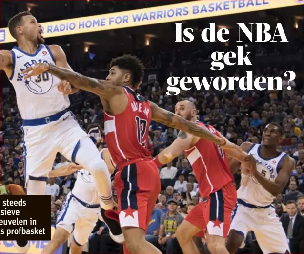  ??  ?? Curry (Golden State) gaat voor een zoveelste korf FOTO PHOTO NEWS