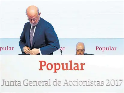  ?? MAURICIO SKRICKY ?? El ex presidente de Banco Popular, Emilio Saracho, durante una Junta accionista­s de la entidad.