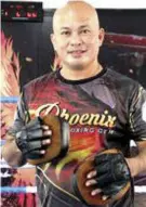  ?? CONTRIBUTE­D PHOTOS ?? Legendary trainers Brix Flores and Edmund Villamor will oversee the grassroots boxing program in the soon-to-be launched “Sports for All” advocacy of former customs commission­er and well known drug-buster Yogi Filemon Ruiz.