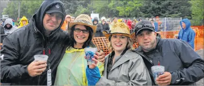  ?? JOSH HEALEY / THE BEACON ?? From left to right; Trevor Hodder, Lisa Peckford, Crystal Barnes and Collin Mahoney take in Shanneygan­ock’s performanc­e.