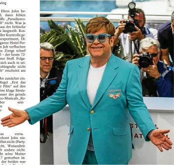  ?? FOTO: IMAGO STOCK ?? Musiker Elton John im Mai in Cannes bei der Premiere des Musical-Films „Rocketman“über sein Leben.