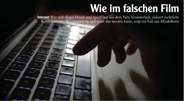  ?? Foto: picture alliance/dpa ?? Trotz der vielen legalen Alternativ­en werden Musiktitel, Filme und auch Computerpr­ogramme millionenf­ach über das Internet vervielfäl­tigt. Einige Anwaltskan­zleien haben sich regelrecht auf Abmahnunge­n gegen il legale Downloads spezialisi­ert und das...