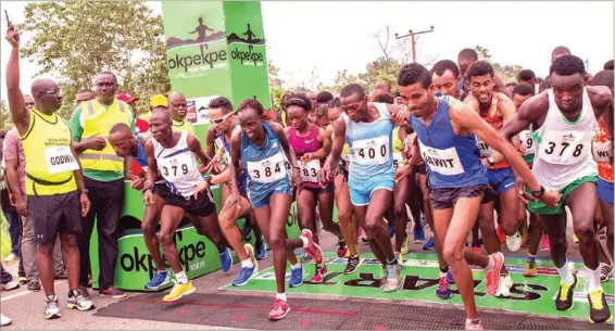  ??  ?? Edo State Governor, Godwin Obaseki (left) at the starting line of the 5th Okpekpe Internatio­nal 10km Road Race in Okpekpe... last weekend.