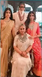  ??  ?? Navya with her mother Shweta and grandparen­ts Amitabh and Jaya Bachchan