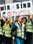  ?? Foto: John Mac Dougall ?? Air Berlin Beschäftig­te demonstrie­ren.