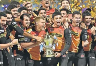  ?? HINDUSTAN TIMES ?? ■ David Warner played a major role in Sunrisers Hyderabad’s victorious campaign in 2016 and the franchise has to quickly explore ways to forge a solid unit, starting with finding an opening partner for Shikhar Dhawan.