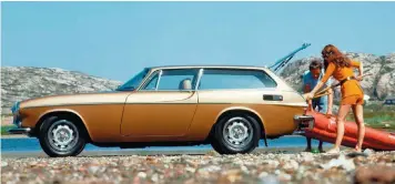  ??  ?? El único año en que el P1800S y el P1800ES conviviero­n fue en 1972. Al año siguiente se dejó de fabricar la coupé y sólo se ofreció la Shooting Brake, que seguía teniendo carácter deportivo, pero sumaba capacidad de carga.