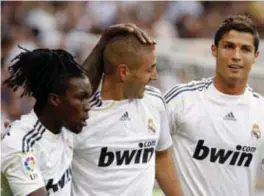  ?? © GETTY IMAGES ?? Drenthe (l.) speelde bij Real met Benzema en Ronaldo.