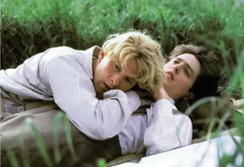  ?? FOTO RR ?? James Wilby en Hugh Grant in ‘Maurice’.