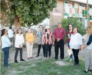  ?? FOTO: JORGE COTA ?? Los vecinos no están de acuerdo con una antena tan cerca a sus casas.