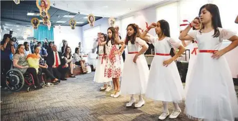  ?? Virendra Saklani/Gulf News ?? Students performing for teachers at a function to mark World Teachers’ Day at Knowledge and Human Developmen­t Authority.