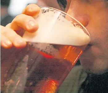  ?? ?? ANALYSIS: Alcohol abuse is one of the leading risk factors affecting Scottish health.