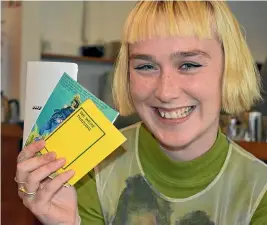  ?? SAM TATTERSFIE­LD/STUFF ?? Wellington Zinefest organiser Milly Hampton will feature in a history of the event that will be screened at the Hamilton Zinefest today.