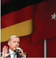 ?? Foto: dpa ?? Präsident Erdogan belastet die deutsch türkischen Beziehunge­n weiter.