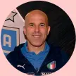  ??  ?? Gigi Di Biagio, 46, c.t. Italia