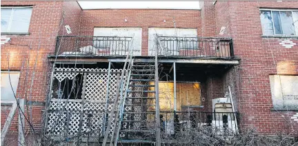  ?? JOHN MAHONEY/FILES ?? Côte-des-Neiges—Notre-Dame-de-Grâce has establishe­d a fund to carry out emergency repairs on neglected rental housing. The safety and security of the tenant has to be at risk to qualify for the work, but some advocates already say the criteria needs to...