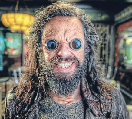 Exclusive Men In Black 3 Boris The Animal Featurette Youtube