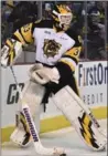  ?? JOHN RENNISON, THE HAMILTON SPECTATOR ?? Kaden Fulcher is off to a solid start as the No. 1 goaltender for the Bulldogs.