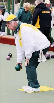  ?? ?? Warragul bowler Ian Belling prepares for his bowl against Morwell in division one on Tuesday.