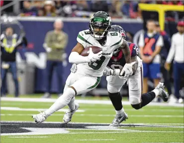  ?? AP ?? The Browns gave up their second-round draft pick to acquire receiver Elijah Moore and a third-rounder from the Jets. A public spat with Jets offensive coordinato­r Matt LaFleur last season caused him to fall out of favor in New York.