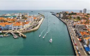  ??  ?? RIGHT: A popular holiday resort, Les Sables d’olonne is also the start and finish of the Vendée Globe