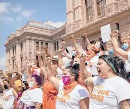  ?? JAY JANNER/AUSTIN AMERICAN-STATESMAN ?? Women in September protest against Texas’ restrictiv­e abortion law at the Capitol in Austin, Texas.