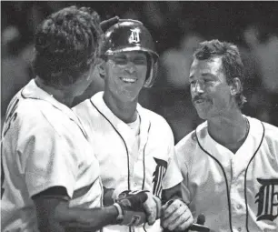 ?? FILE PHOTO
WILLIAM DEKAY/DETROIT FREE PRESS ?? Tom Brookens, right, with Darrell Evans, left, and Alan Trammell.