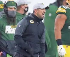  ?? MIKE DE SISTI / MILWAUKEE JOURNAL SENTINEL ?? Packers head coach Matt LaFleur needs to be on the same page as his next defensive coordinato­r. LaFleur inherited Mike Pettine from Mike McCarthy’s staff, and Pettine’s contract has not been renewed.