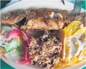  ??  ?? GASTRONOMÍ­A. Los mariscos son la especialid­ad.