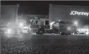  ?? AP ?? Authoritie­s respond after reports of shots fired at the Riverchase Galleria in Hoover, a Birmingham, Ala., suburb, in this image made Thursday from a video provided by ABC 33/40. A man was shot and killed by police after a fight at the mall ahead of Black Friday shopping resulted in gunfire that injured several.