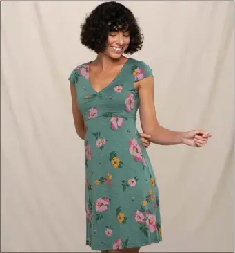  ?? PHOTO TOAD & CO. ?? Toad & Co.’s Rosemarie Dress in Silver Pine Floral Print is made from recycled fiber.
