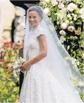  ?? FOTO: IMAGO ?? Die Braut strahlte in Weiß. Modeexpert­en schätzen das Kleid auf 40.000 Pfund (rund 47.000 Euro).
