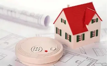  ??  ?? Smoke alarms are now a tenant’s responsibi­lity as well as the landlord’s.