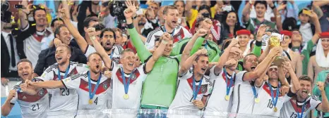  ?? FOTO: DPA ?? Gilt es nachzuahme­n – 2014 sicherte sich die DFB-Elf mit einem Sieg gegen Argentinie­n im Maracanã-Stadion ihren vierten Stern.