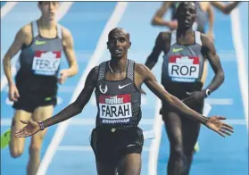 ?? FOTO: GETTY ?? Victoria y récord de 5.000 para Farah En Birmingham corrió su última carrera indoor