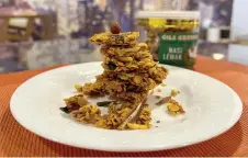  ?? — Bernama photos ?? The Nasi Lemak Granola includes crispy fried anchovies and peanuts, and smells like coconut and pandan.