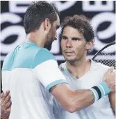  ??  ?? Rafael Nadal a été contraint à l’abandon vers la fin d’un match long et éprouvant contre Marin Cilic. - Associated Press