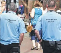  ?? Picture: Martin Apps ?? New litter wardens as part of the litter crackdown in Ashford