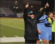  ?? AUSTIN HERTZOG — MEDIANEWS GROUP ?? North Penn head coach Paul Duddy gives thumbs-up to supporters in the stands after the Knights won the District 1 championsh­ip last season.